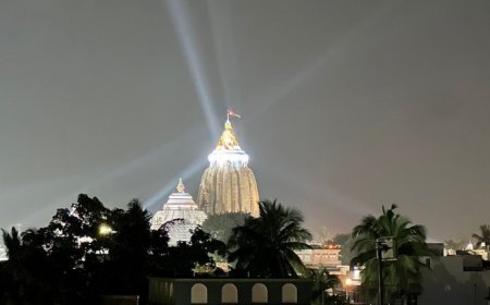 Thank you, @builthistories for clicking this awesome pic of Shree Mandira from my Puri