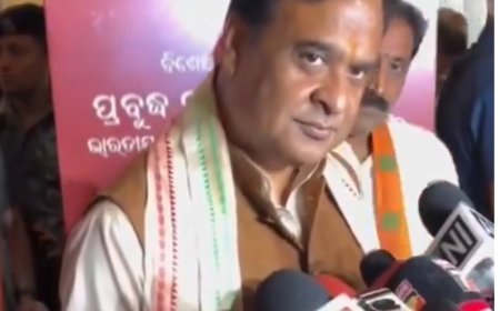 ଆମ ଦେଶରେ ୟୁସିସି ଲାଗୁ ହେବା ଉଚିତ, ଗୋହତ୍ୟା ବନ୍ଦ ହେବା ଉଚିତ କିନ୍ତୁ ଏହା କରିବା ସରକାରଙ୍କ କାମ ନୁହେଁ | ~ହିମନ୍ତା ବିଶ୍ଵଶର୍ମା, ଆସାମ ମୁଖ୍ୟମନ୍ତ୍ରୀ~